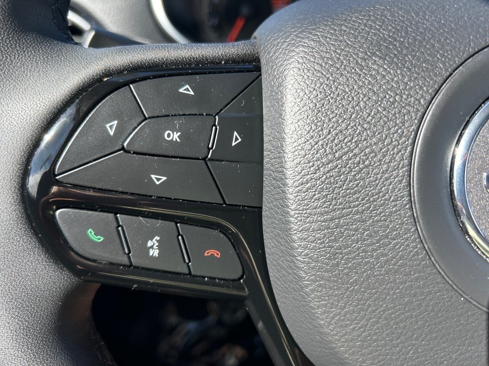 2023 Jeep Cherokee Altitude