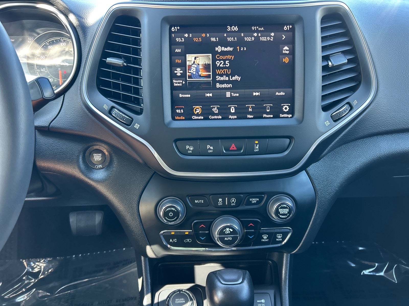 2023 Jeep Cherokee Altitude