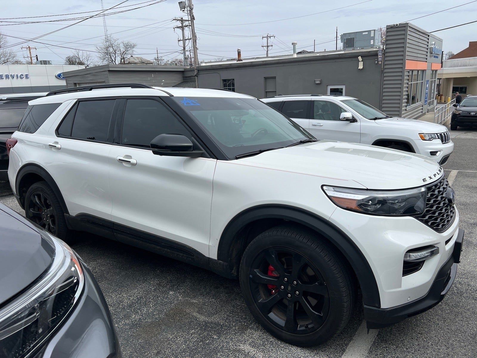 2023 Ford Explorer ST