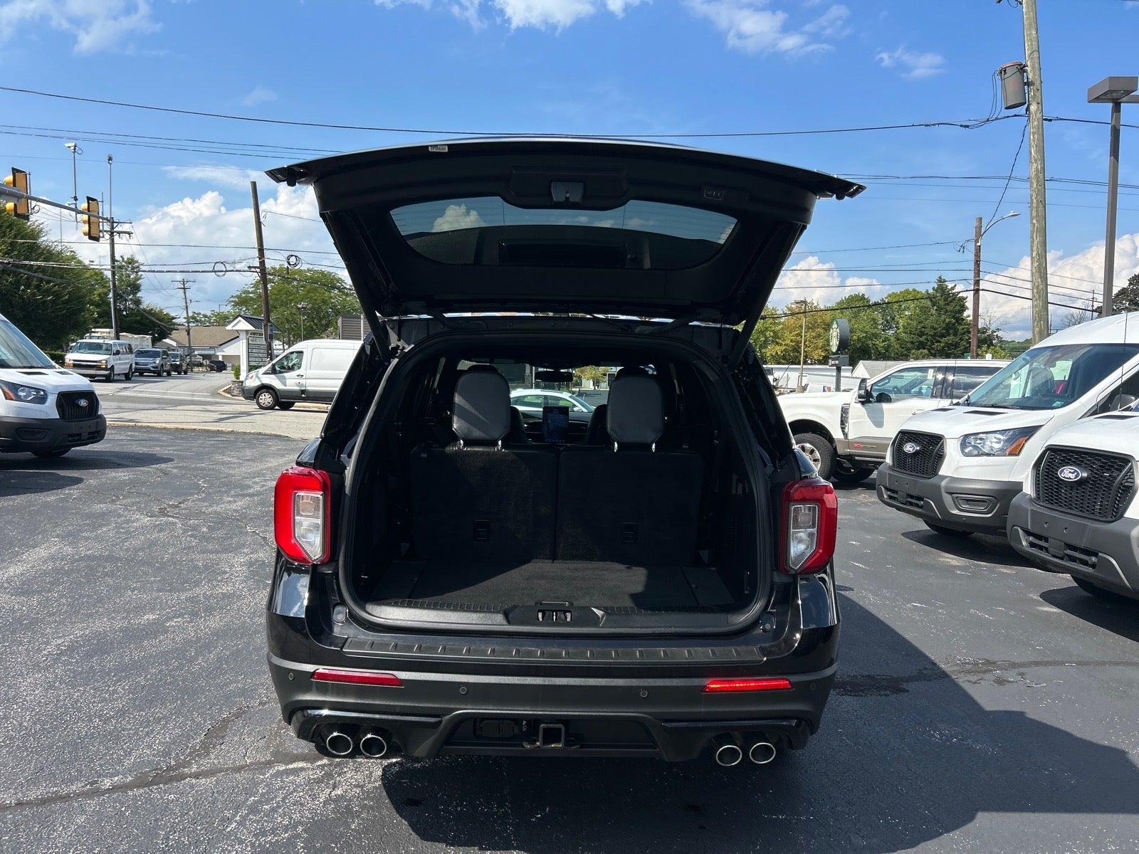 2022 Ford Explorer ST