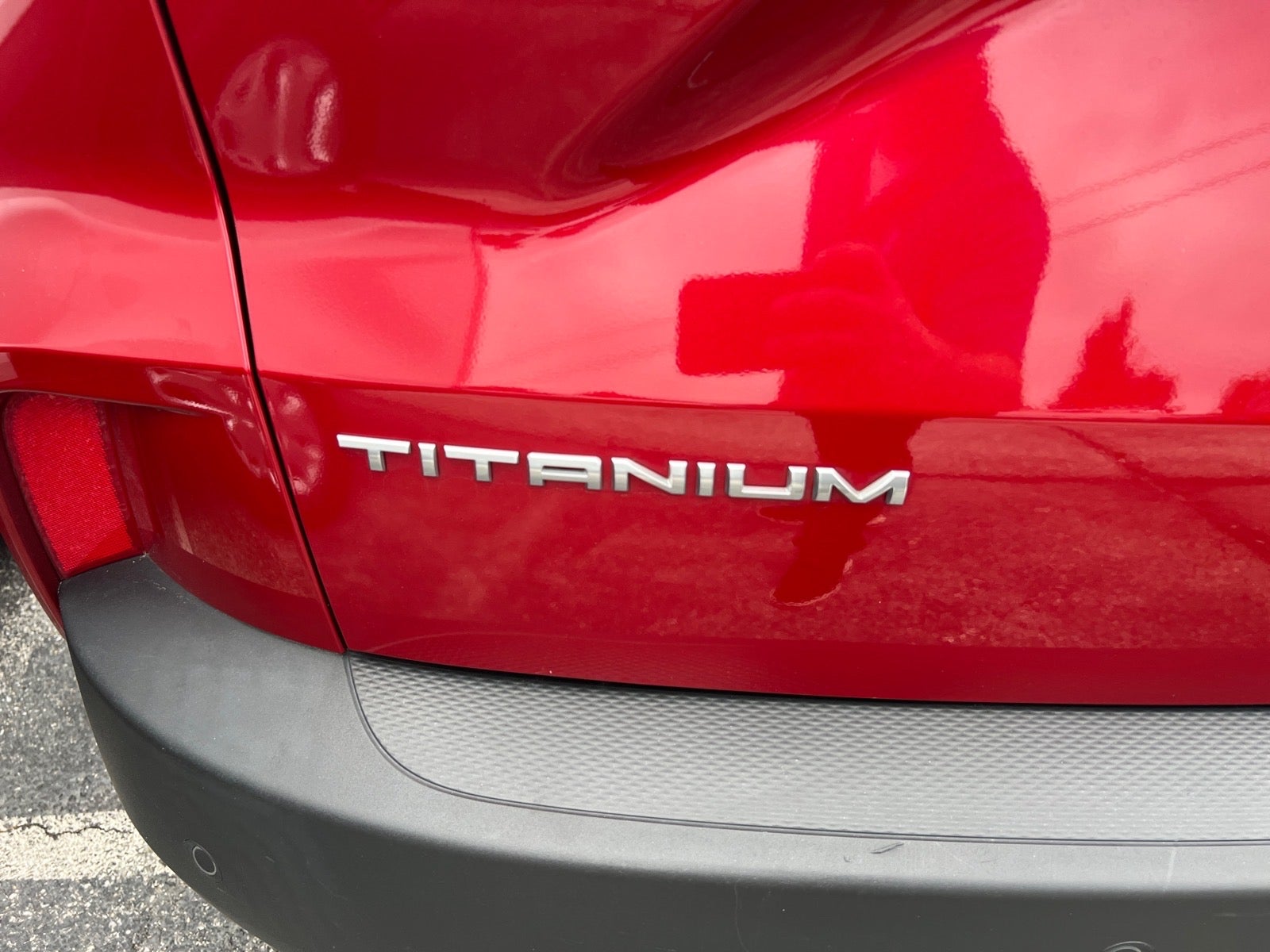 2022 Ford Escape Plug-In Hybrid Titanium