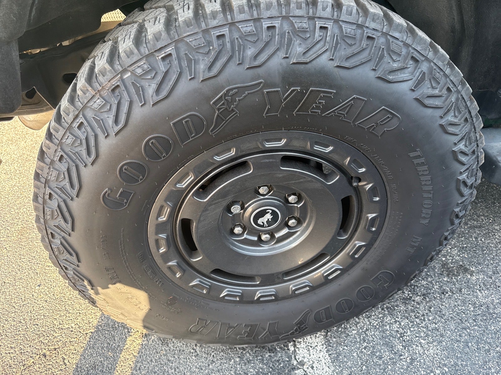 2024 Ford Bronco Outer Banks