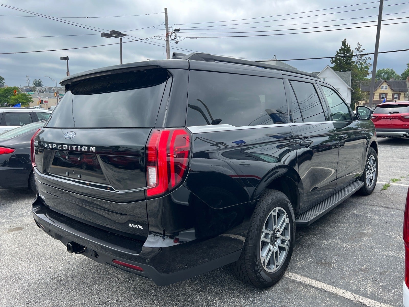 2025 Ford Expedition Max Active