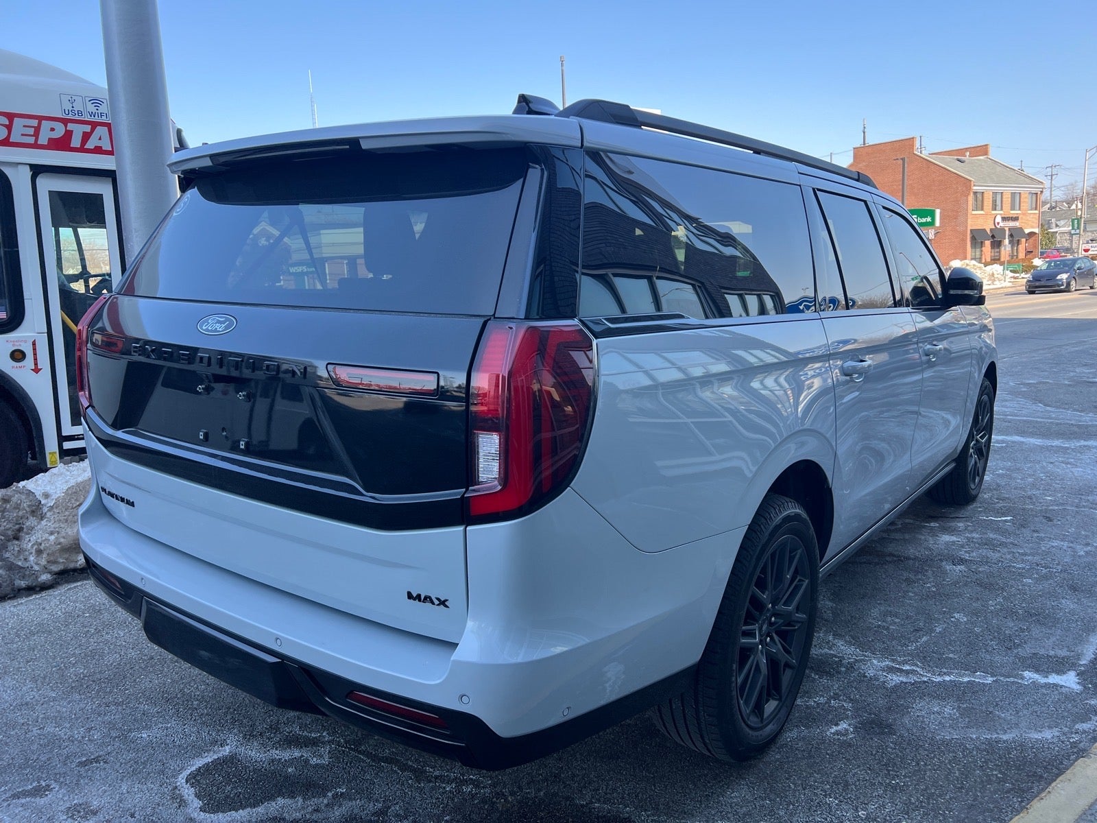 2025 Ford Expedition Max Platinum