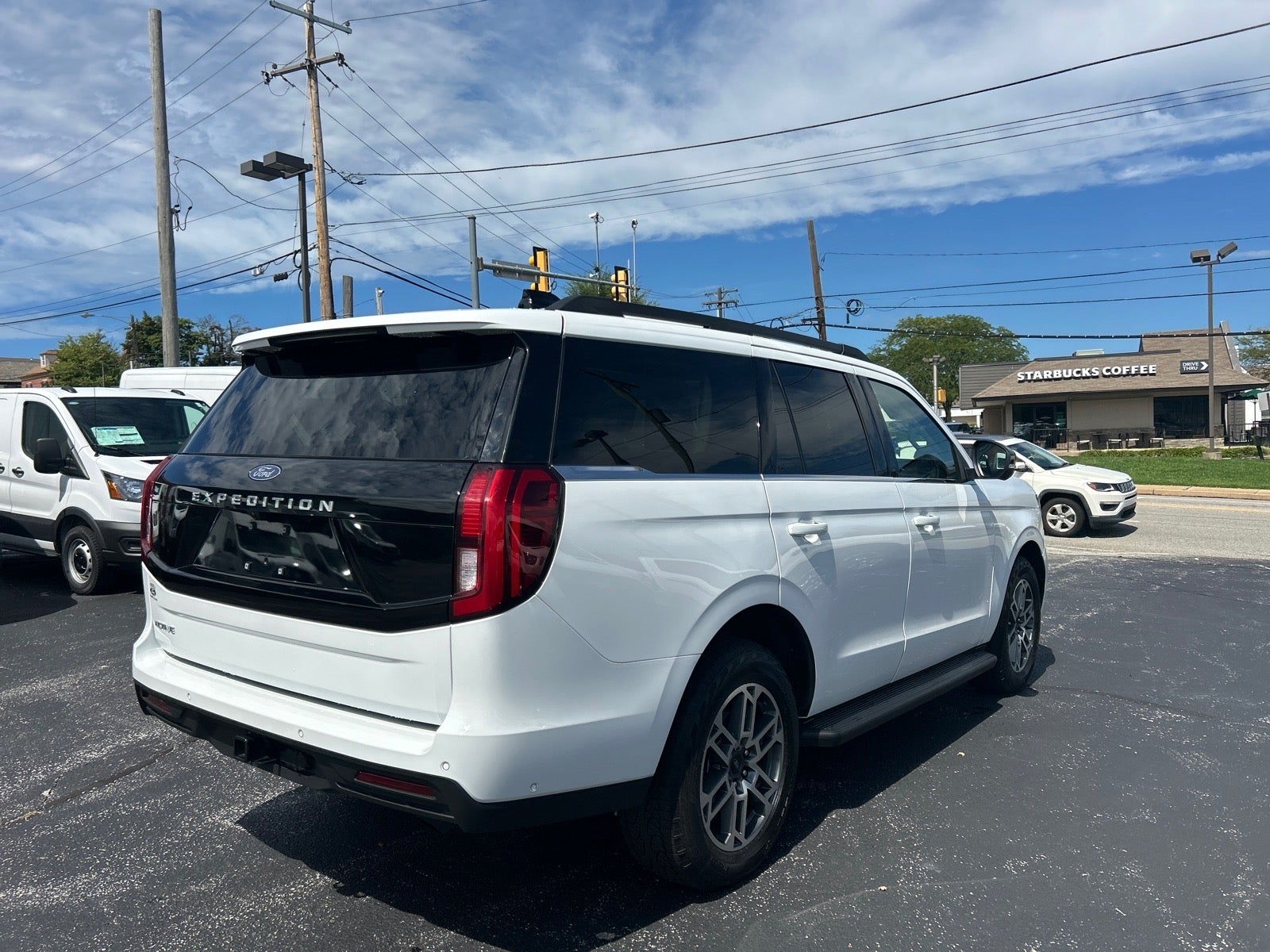 2025 Ford Expedition Active