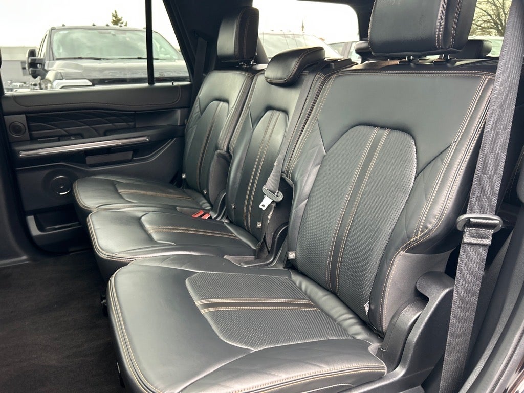 2022 Ford Expedition Platinum