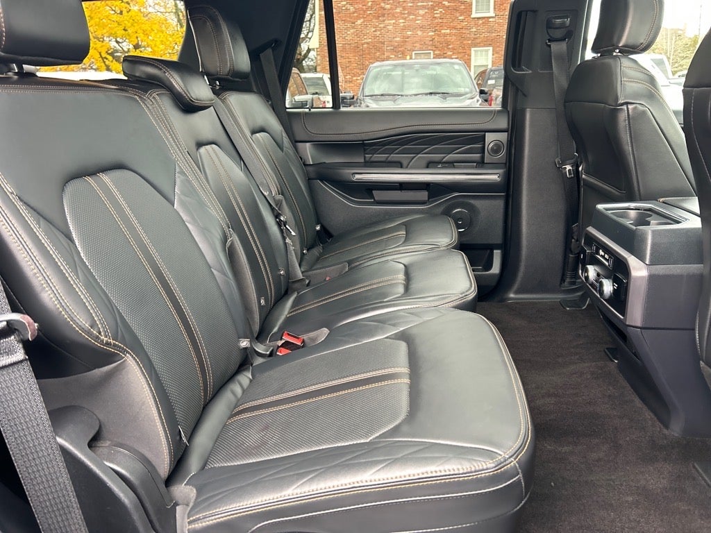 2022 Ford Expedition Platinum