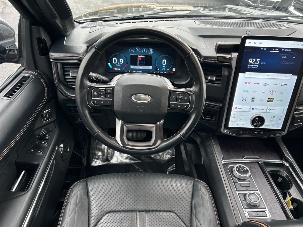2022 Ford Expedition Platinum