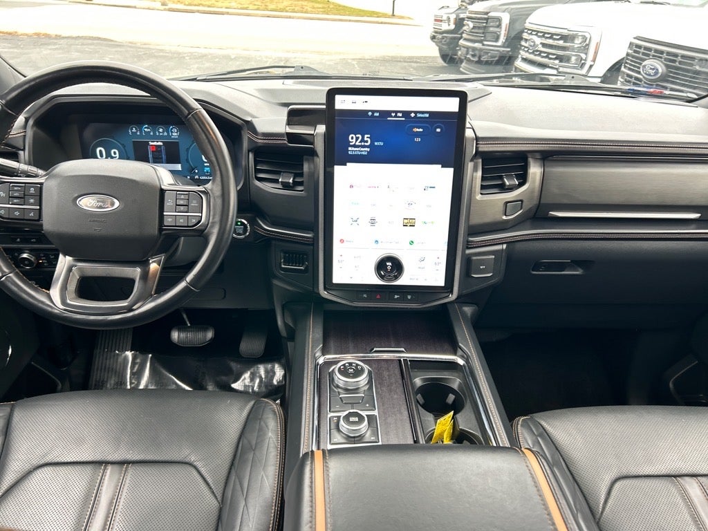 2022 Ford Expedition Platinum