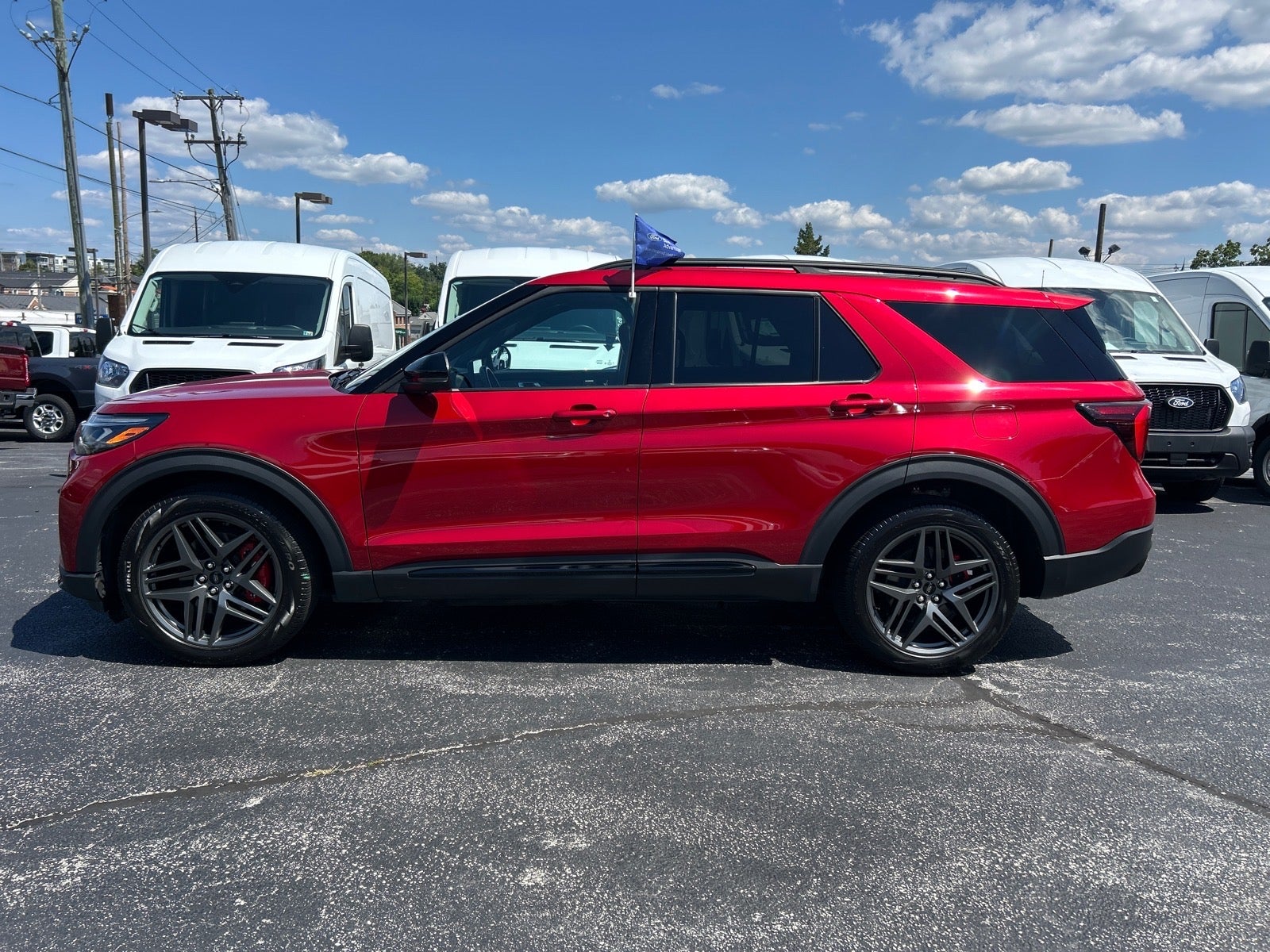 2025 Ford Explorer ST
