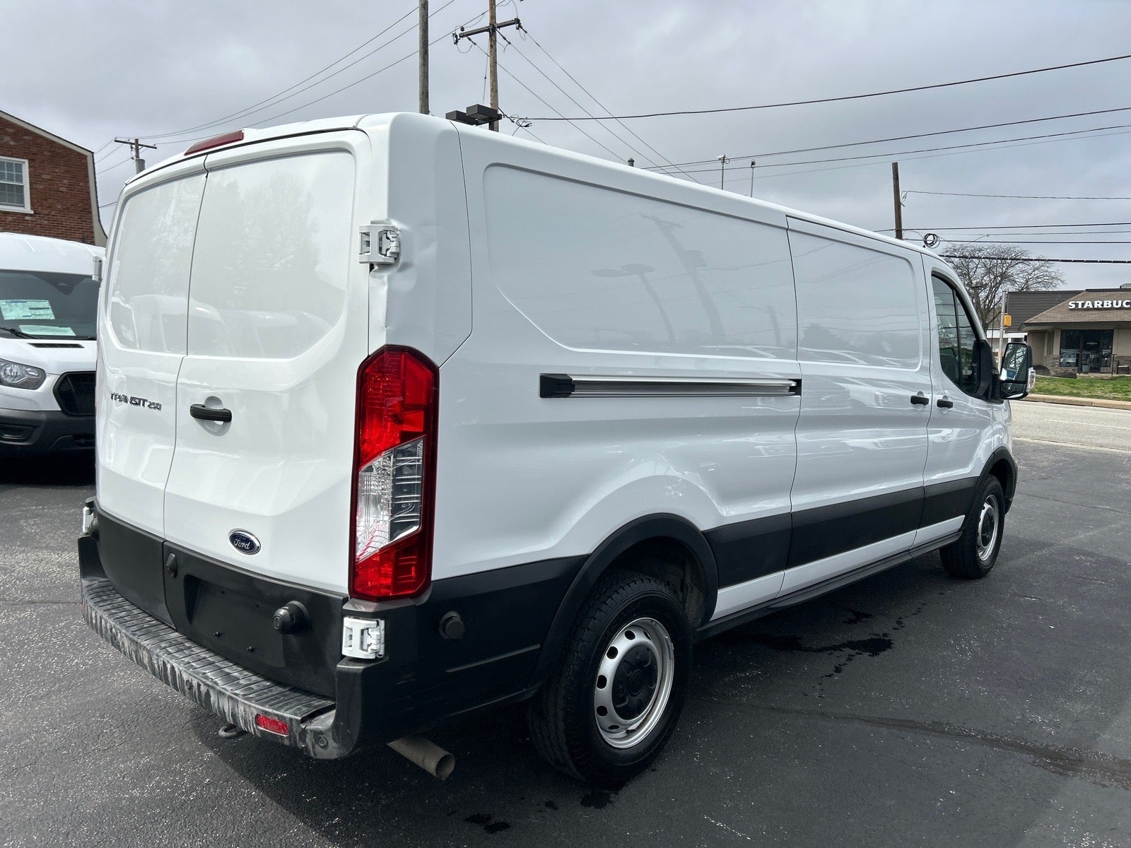 2024 Ford Transit-250 Base