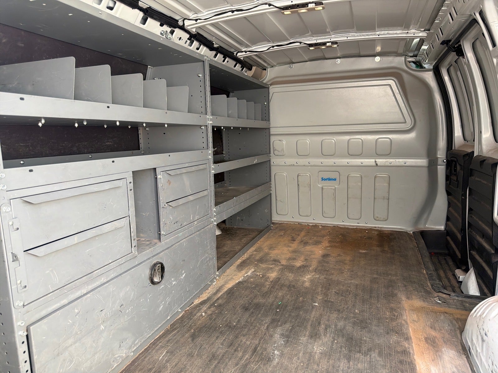 2021 Chevrolet Express 2500 Work Van Cargo