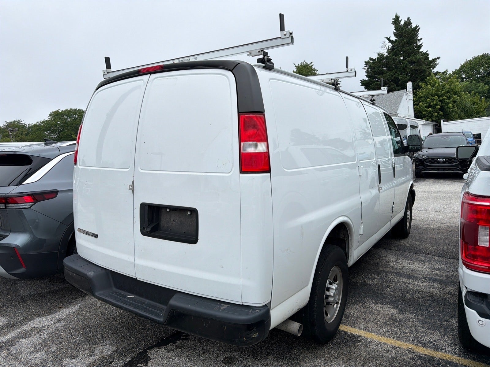 2021 Chevrolet Express 2500 Work Van Cargo