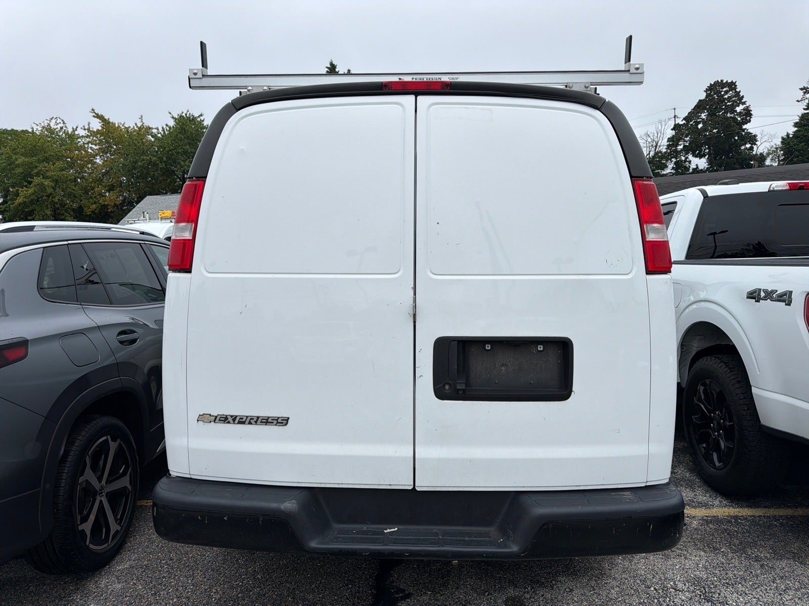 2021 Chevrolet Express 2500 Work Van Cargo