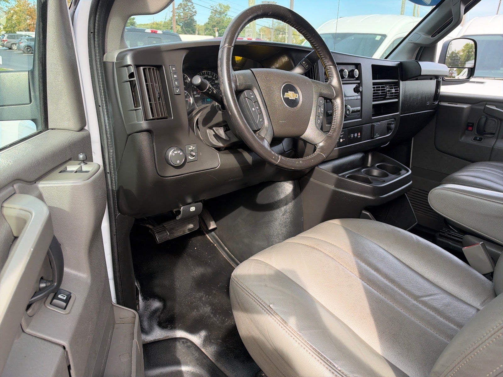 2021 Chevrolet Express 2500 Work Van Cargo