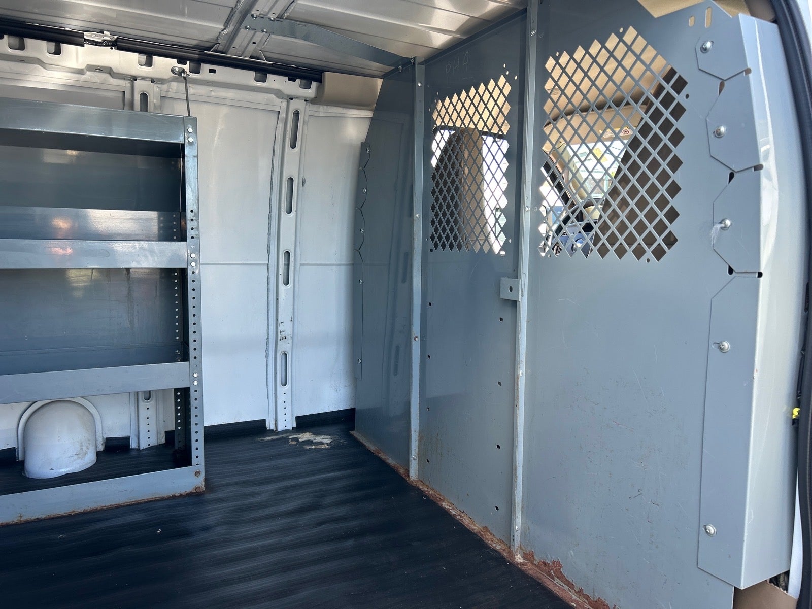 2020 Chevrolet Express 3500 Work Van Cargo