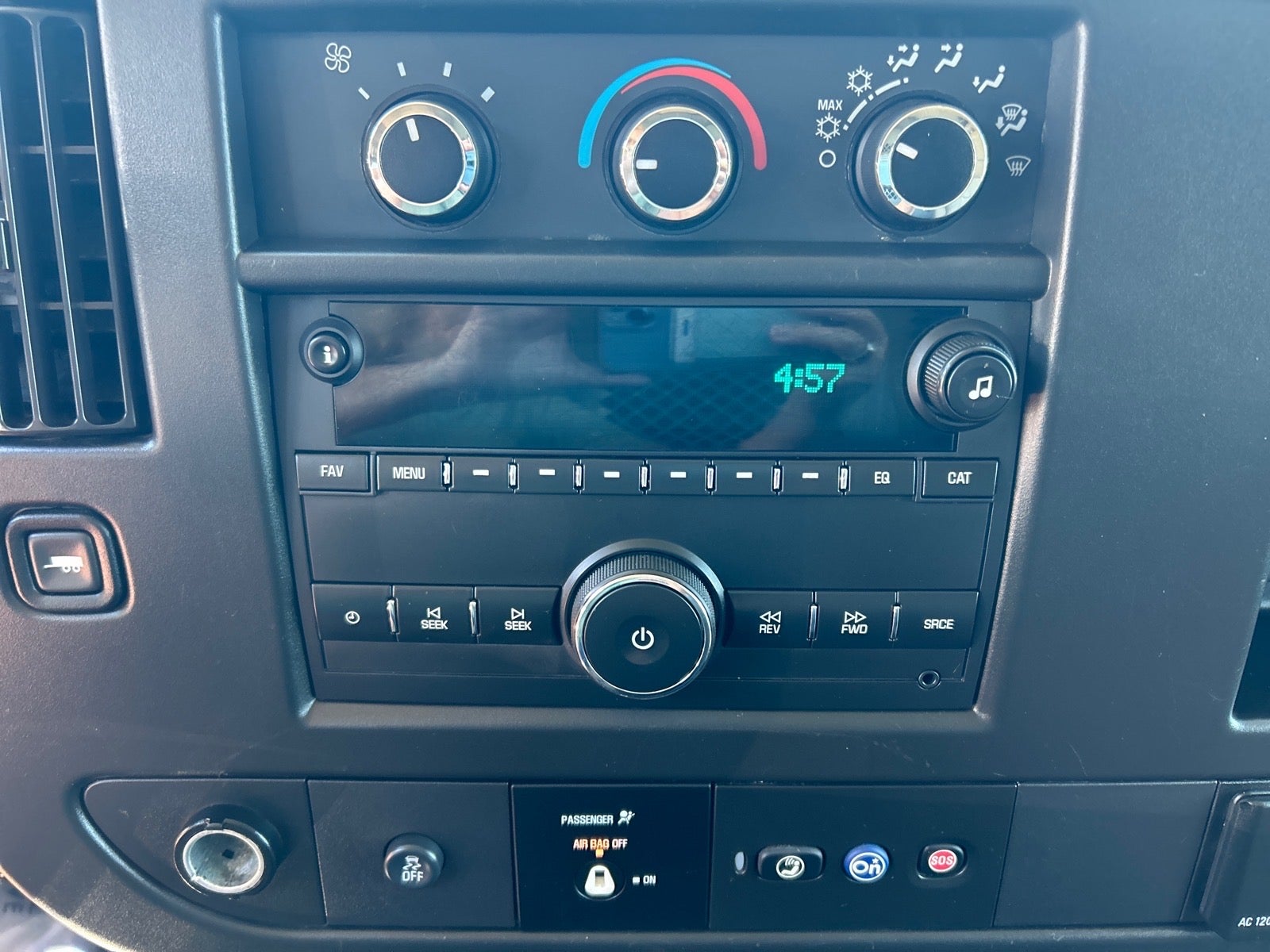 2020 Chevrolet Express 3500 Work Van Cargo