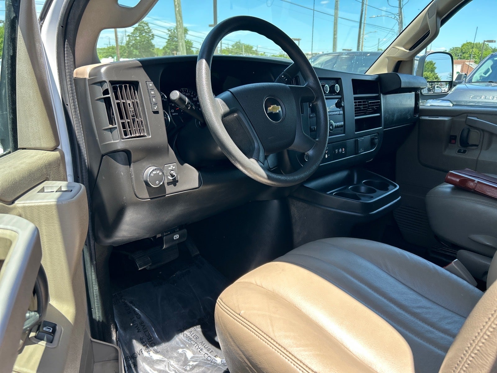 2020 Chevrolet Express 3500 Work Van Cargo