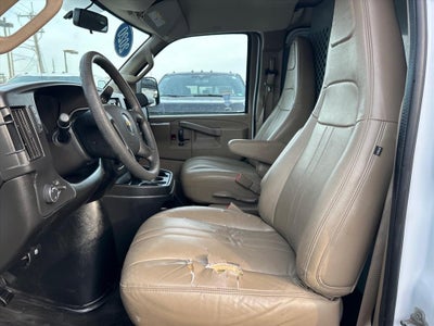 2020 Chevrolet Express 3500 Work Van Cargo