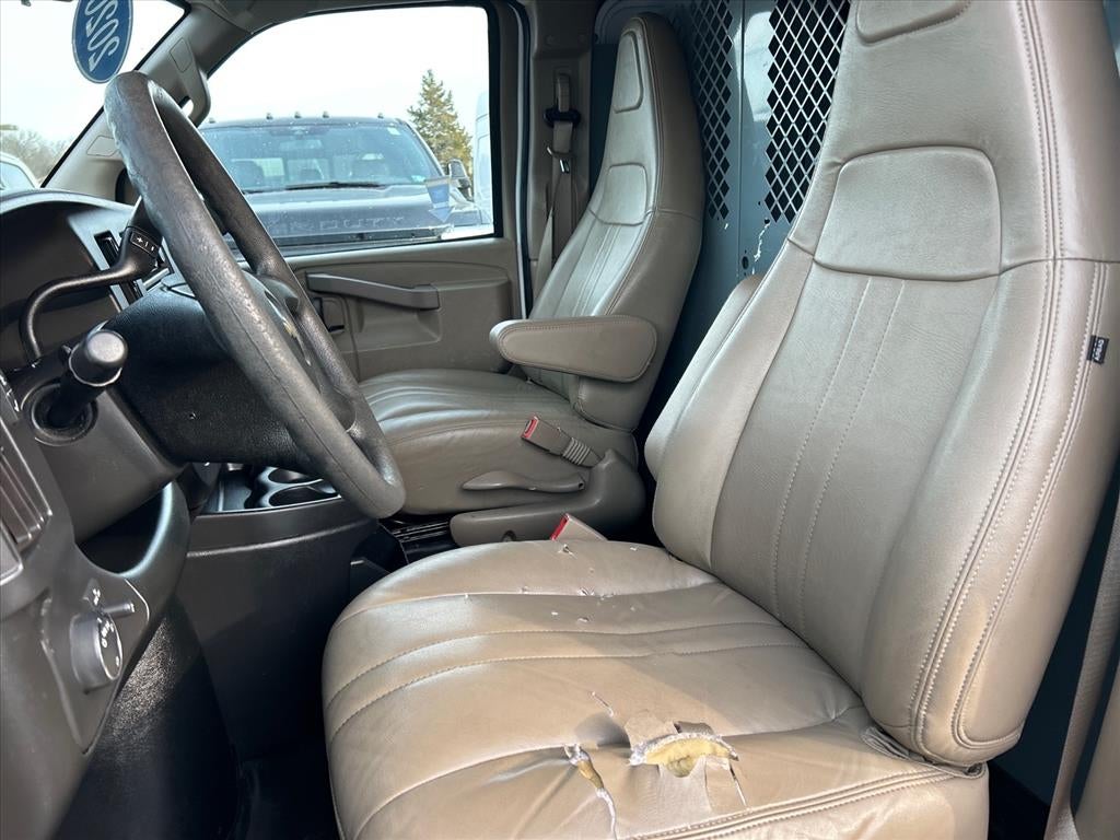 2020 Chevrolet Express 3500 Work Van Cargo