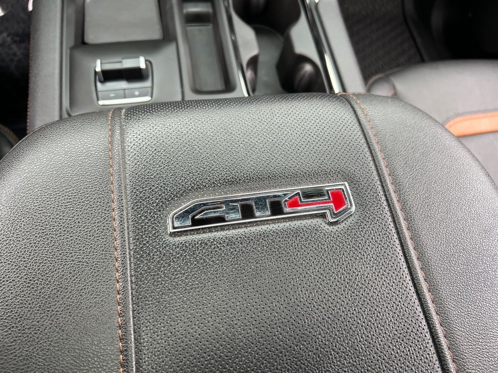 2024 GMC Sierra 2500HD AT4