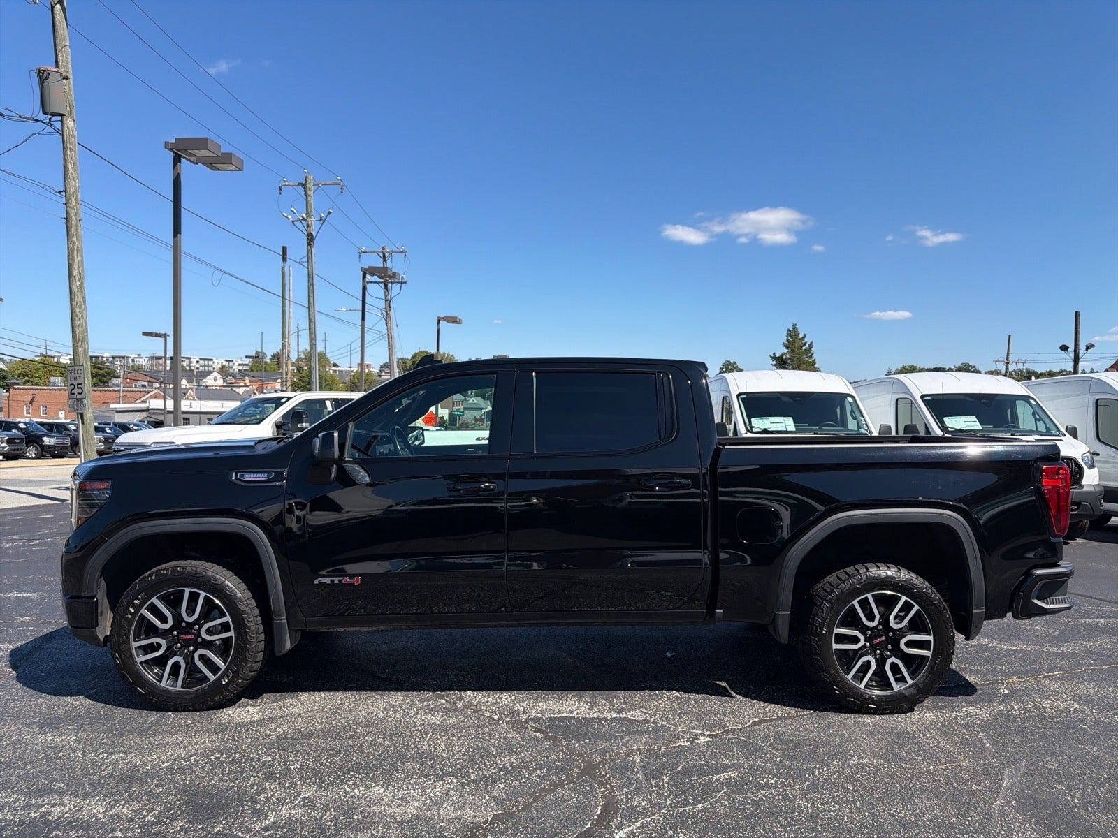 2023 GMC Sierra 1500 AT4