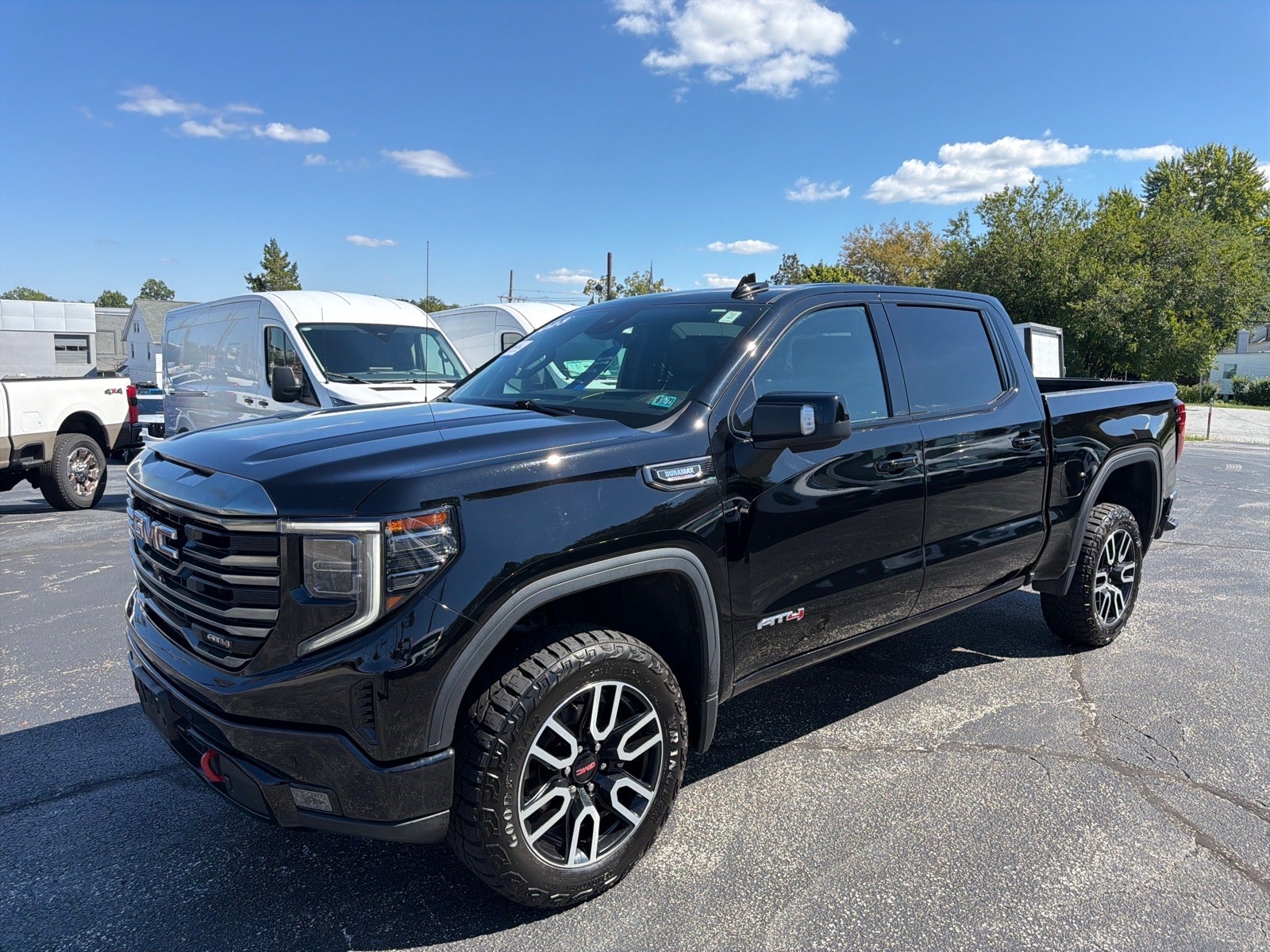 2023 GMC Sierra 1500 AT4