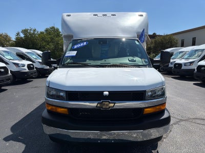 2022 Chevrolet Express 3500 Work Van Cutaway