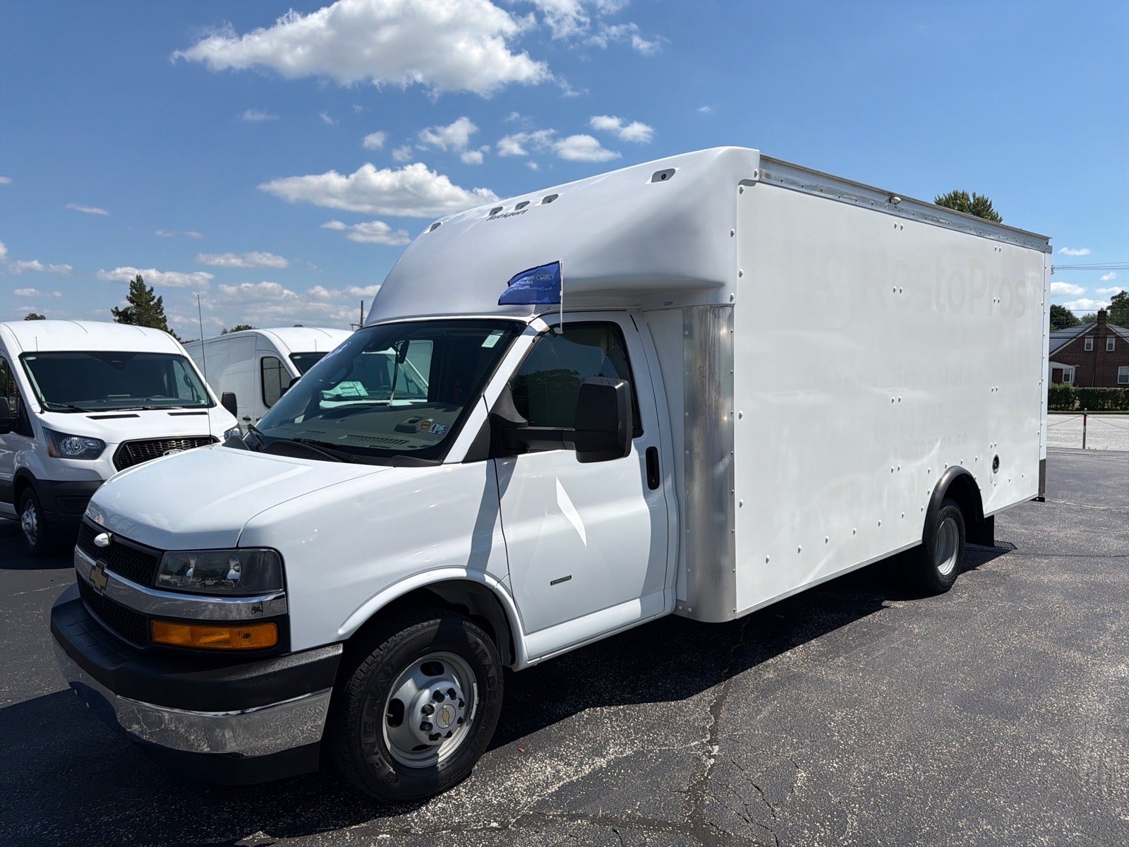 2022 Chevrolet Express 3500 Work Van Cutaway