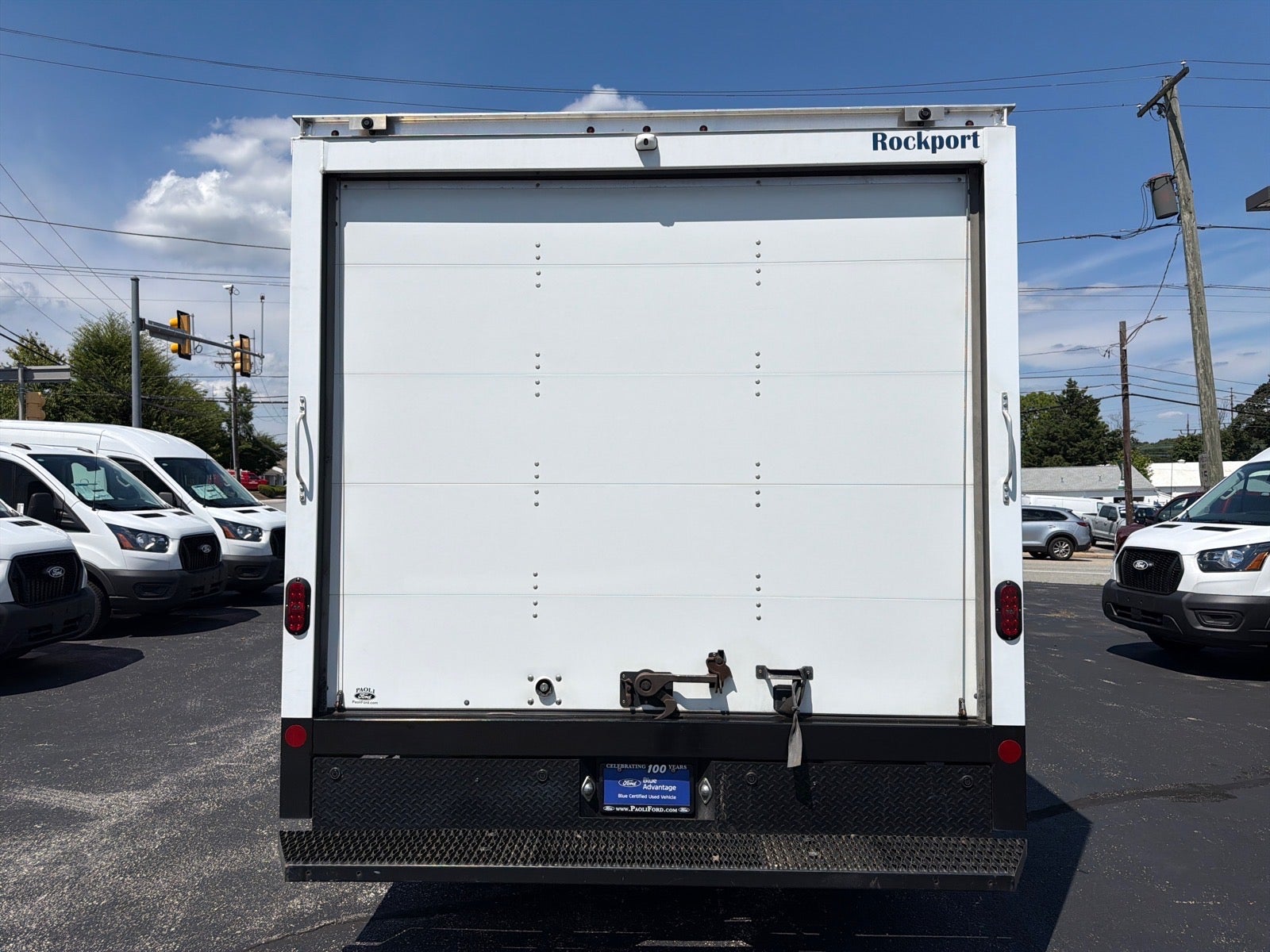 2022 Chevrolet Express 3500 Work Van Cutaway