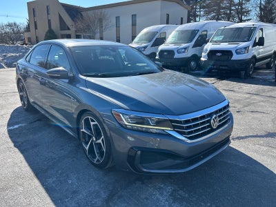 2020 Volkswagen Passat 2.0T R-Line