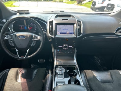 2020 Ford Edge ST