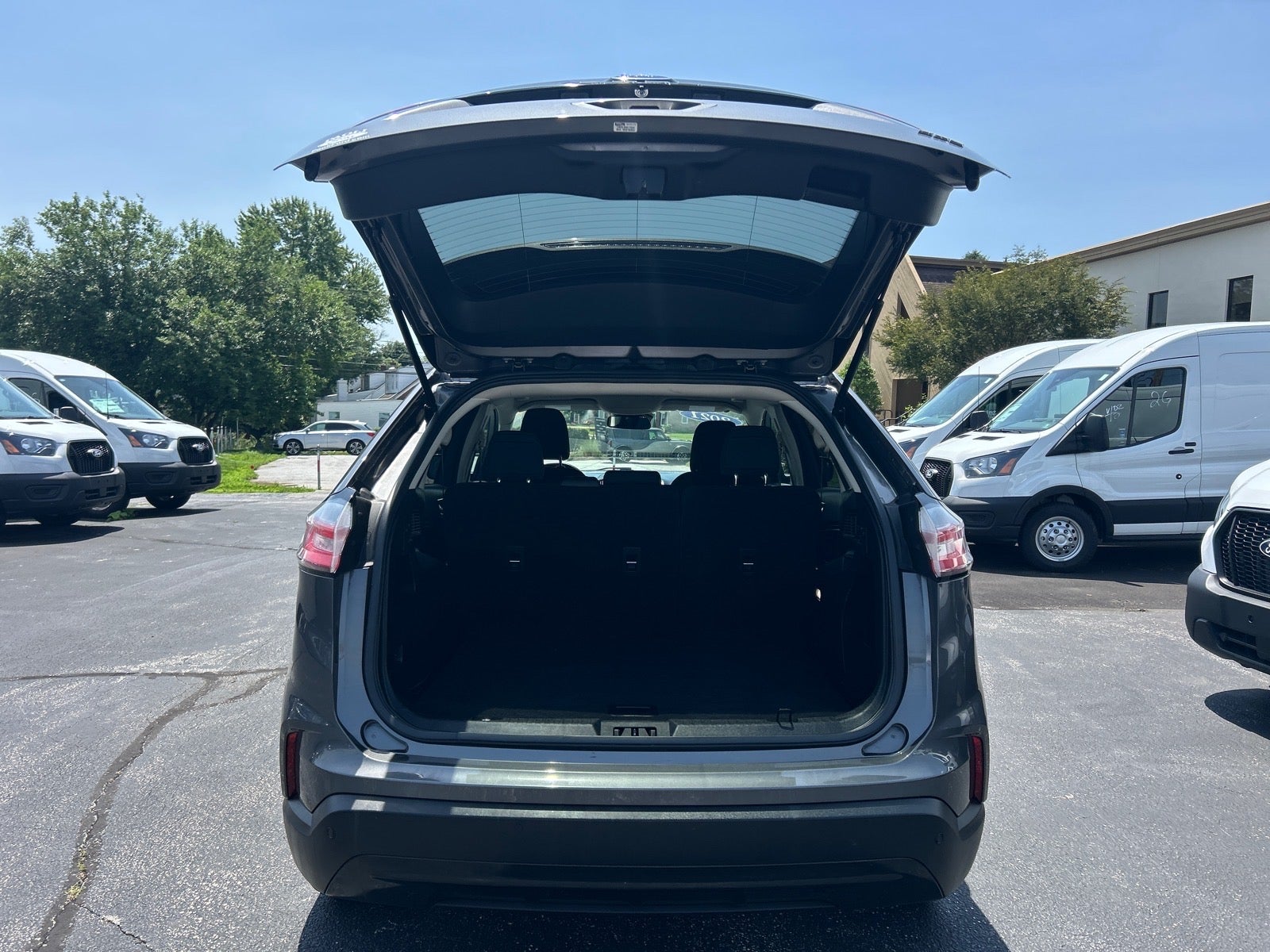 2021 Ford Edge SE