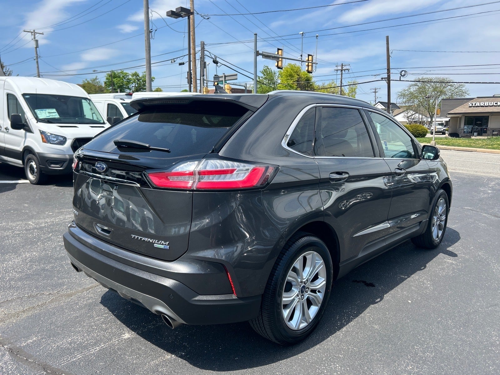 2020 Ford Edge Titanium