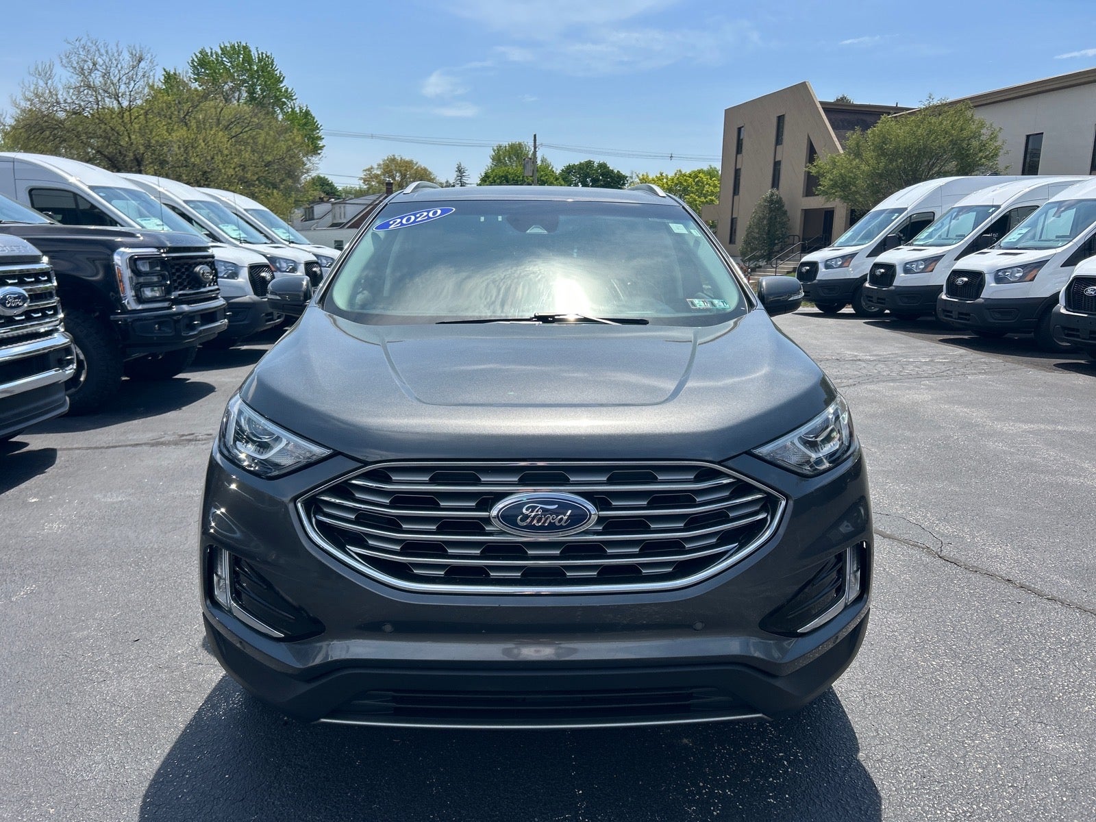 2020 Ford Edge Titanium