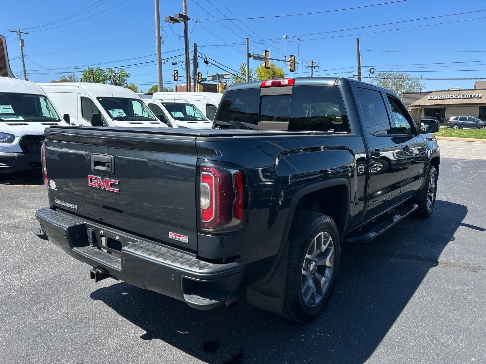 2017 GMC Sierra 1500 SLT