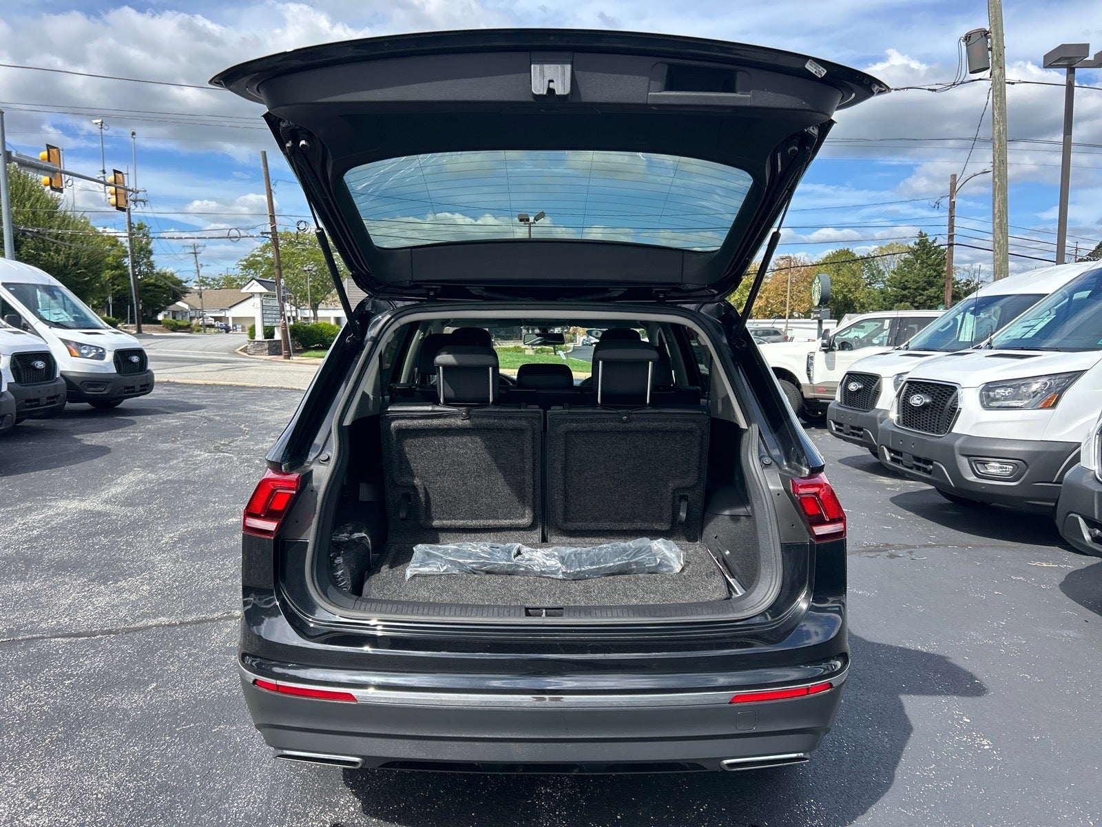 2020 Volkswagen Tiguan 2.0T SE 4Motion
