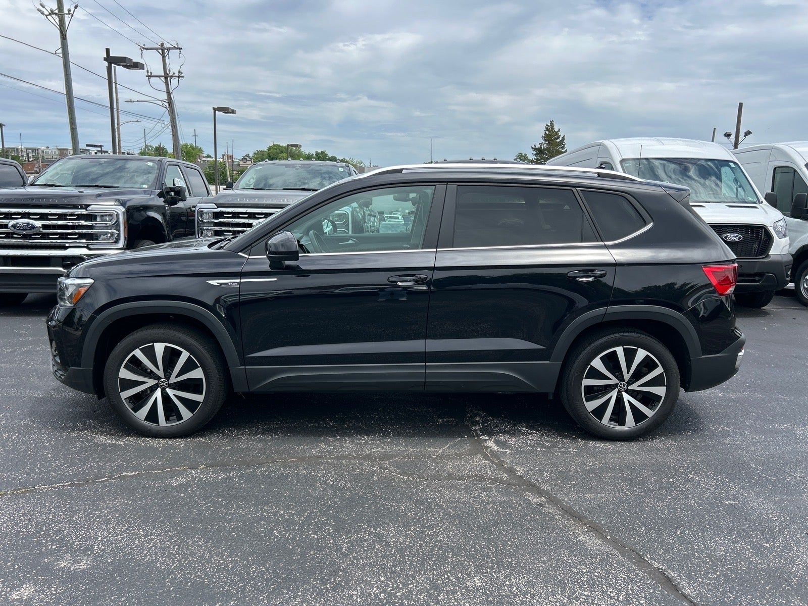2022 Volkswagen Taos 1.5T SE