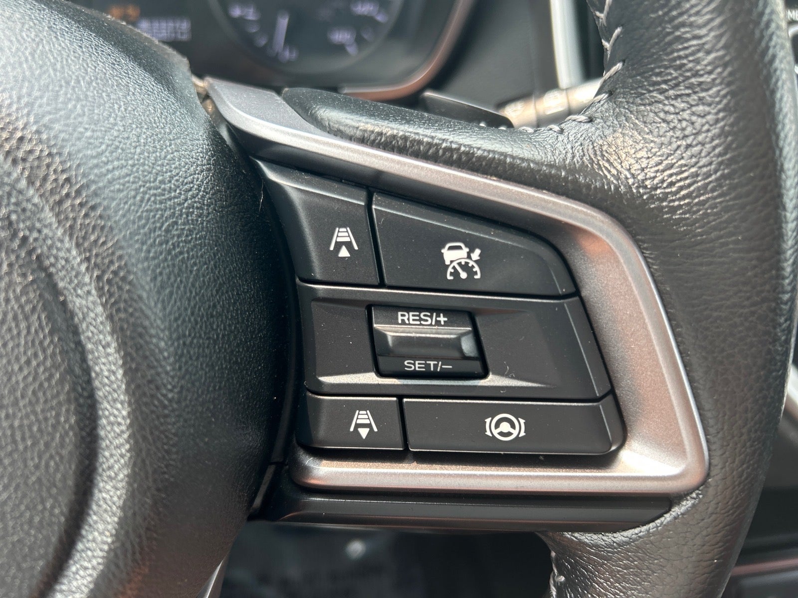 2023 Subaru Ascent Premium