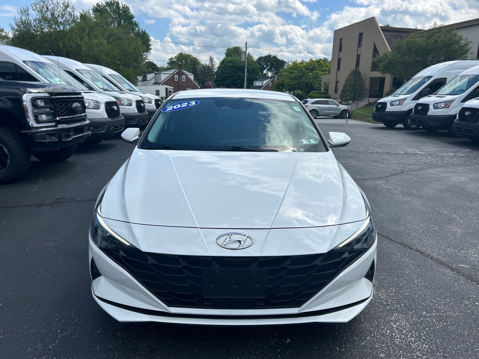 2023 Hyundai Elantra SEL