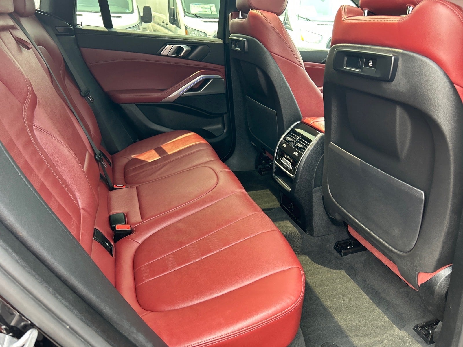 2022 BMW X6 xDrive40i