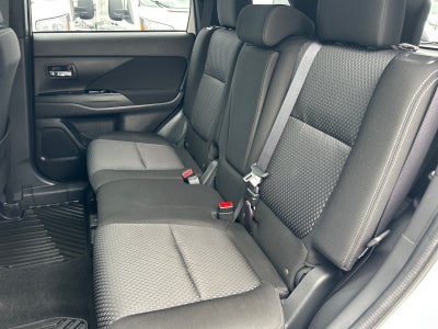 2018 Mitsubishi Outlander LE