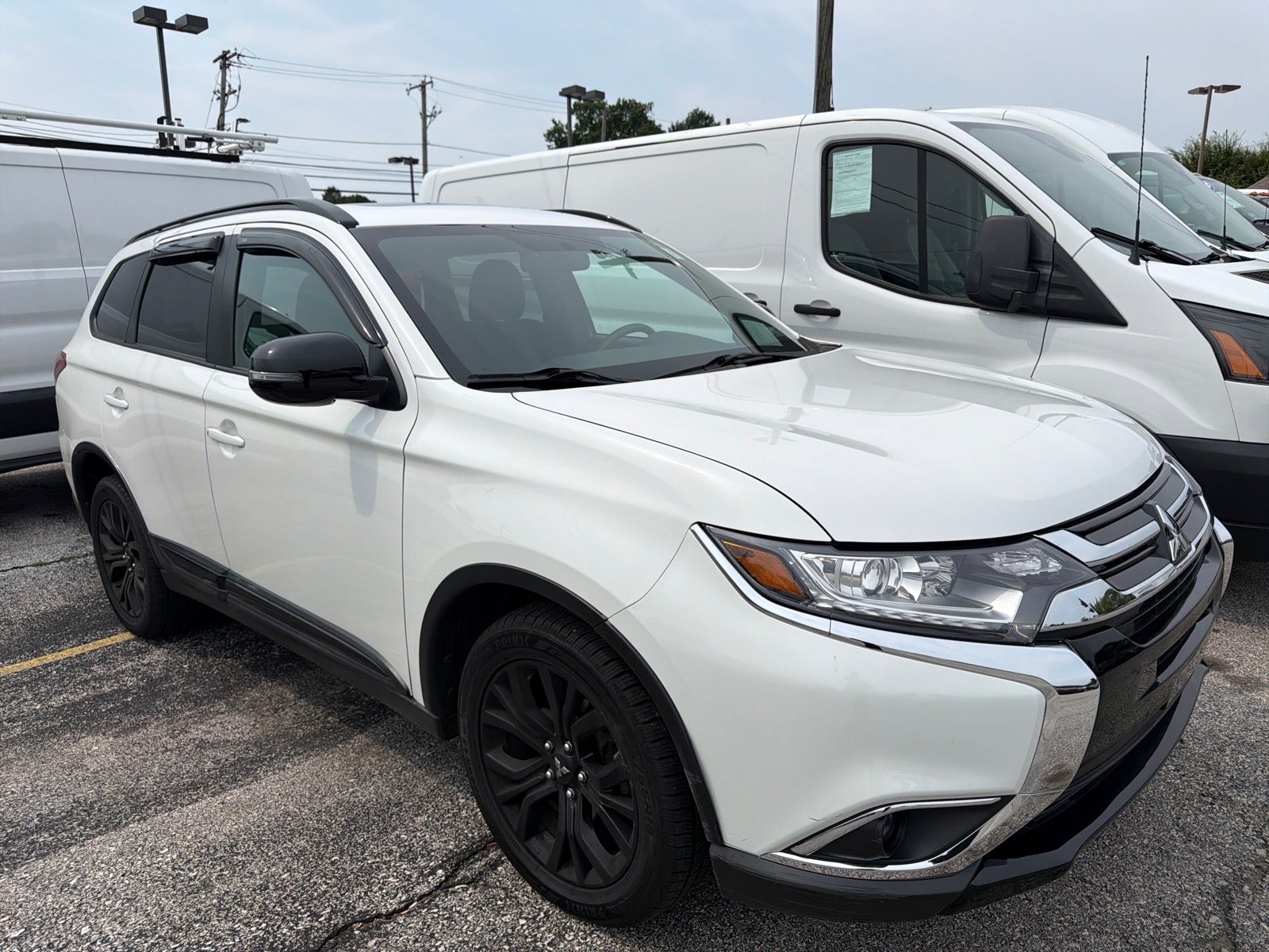 2018 Mitsubishi Outlander LE