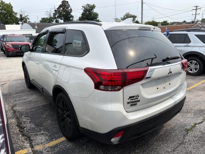 2018 Mitsubishi Outlander LE