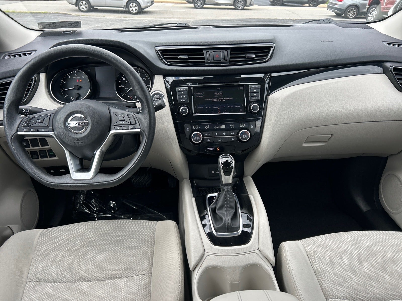 2020 Nissan Rogue Sport SV