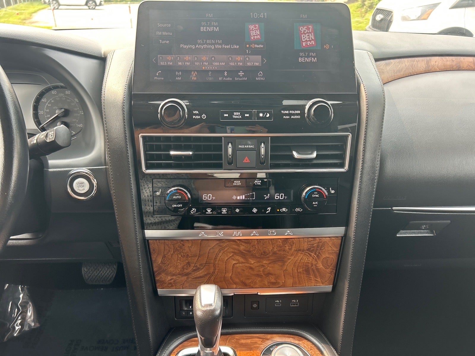 2024 Nissan Armada SL