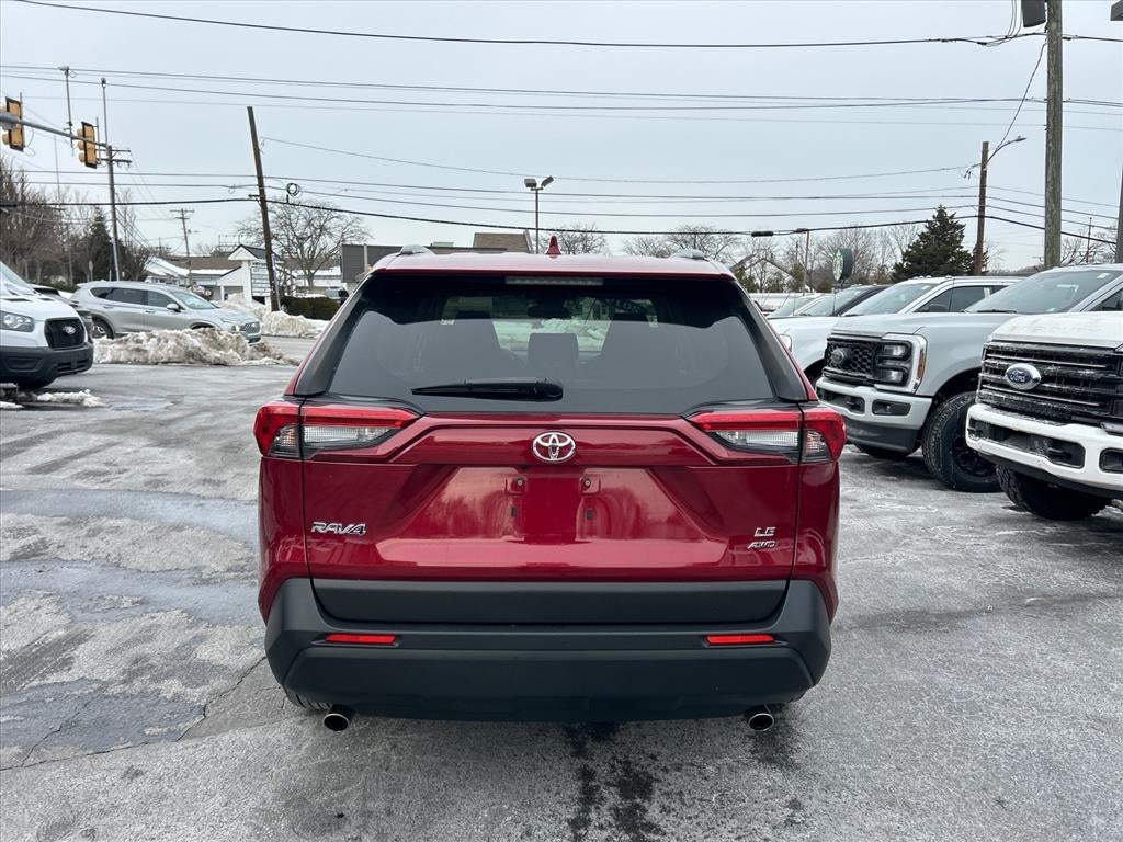 2019 Toyota RAV4 LE