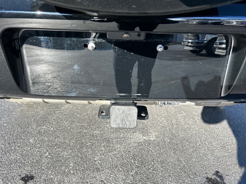 2023 Land Rover Defender 130 X-Dynamic SE