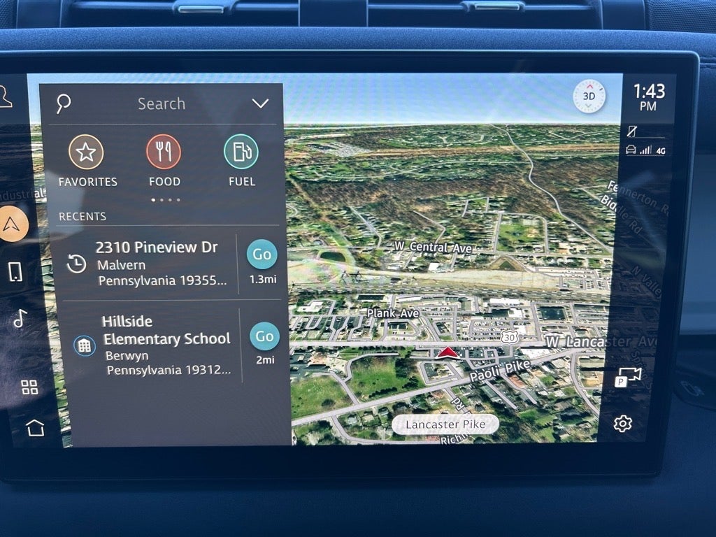 2023 Land Rover Defender 130 X-Dynamic SE