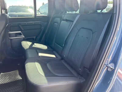 2020 Land Rover Defender 110 SE